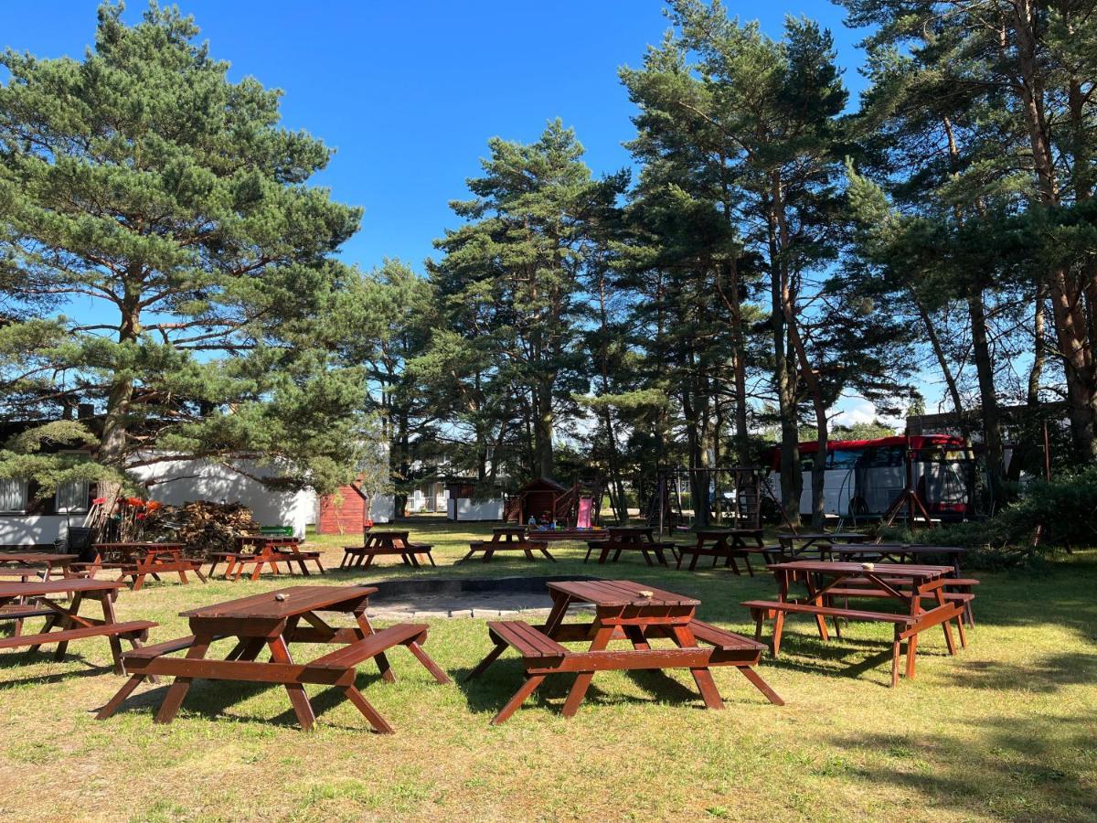 O. W. Bryza Hotel Рови Екстериор снимка